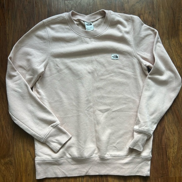 The North Face Sweaters - The North Face lite pink crewneck sweatshirt